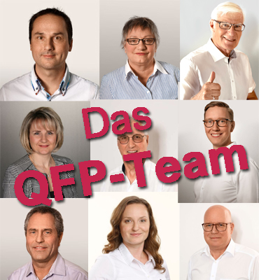 Gruppenfoto des Teams der QFP Qualifizierte FörderProgramme GmbH, bestehend aus neun lächelnden Teammitgliedern in einer Collage.